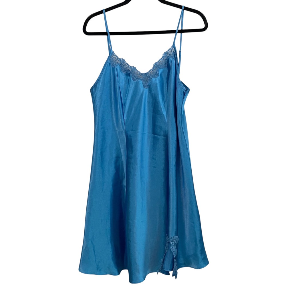 Delicates Blue Lingerie Slip Dress Lace Trim Accents Large Feminine Elegant‎